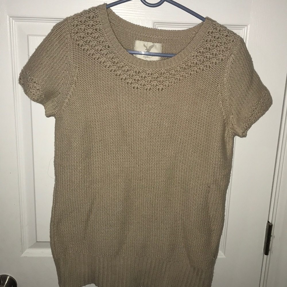American Eagle Short Sleeved Sweater